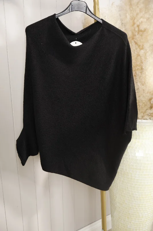 Clover Asymmetric Jumper Black