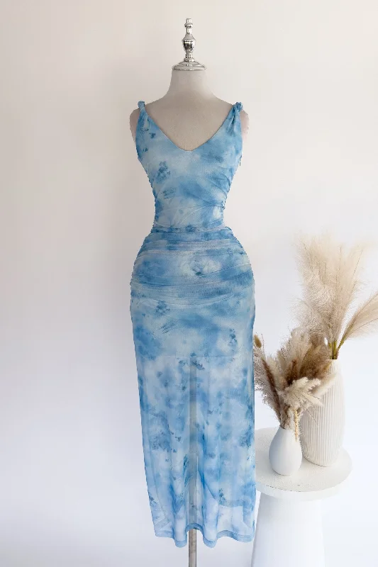 Yulia Floral Midi Dress - Blue