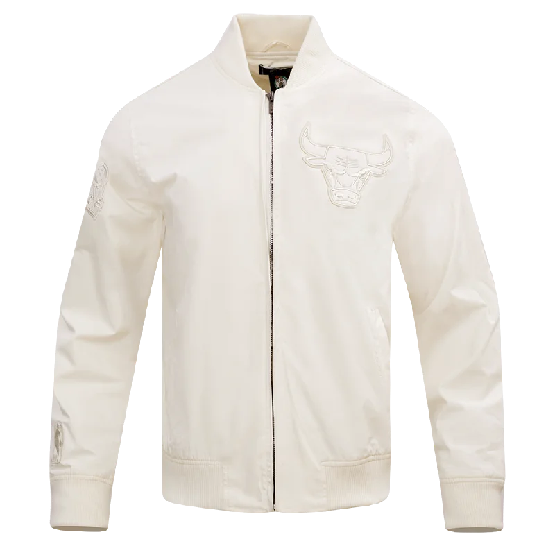 NBA CHICAGO BULLS NEUTRAL TWILL JACKET (EGGSHELL)